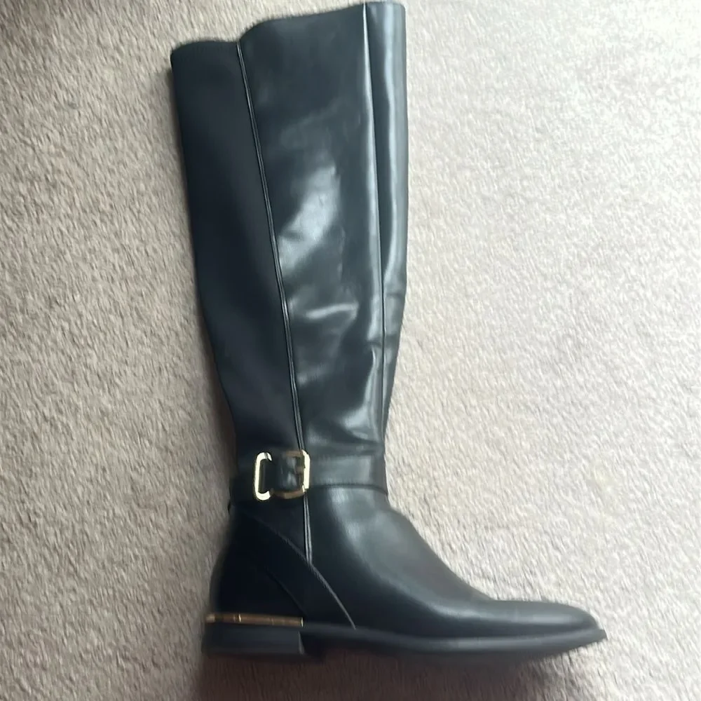 Liz Claiborne liz claiborne